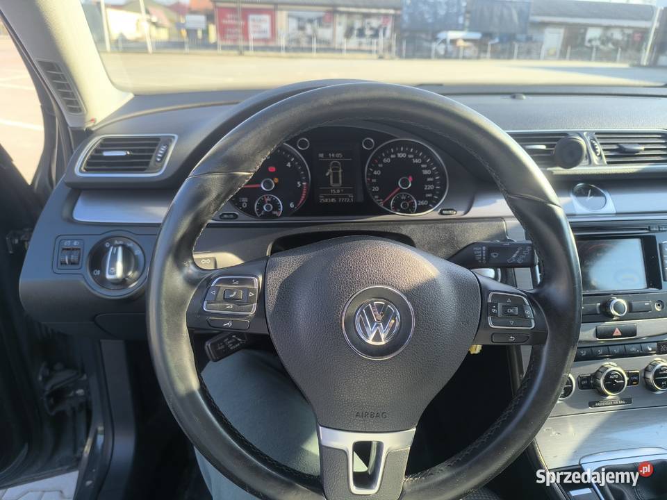 Volkswagen Passat B7 20Tdi 2013 nieuszkodzony Blizne