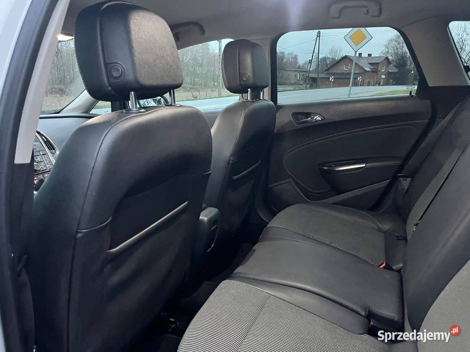 Sprzedam OPEL ASTRA J 20 CDTI 170 KOMBI 2011R Kombi Czechowice-Dziedzice