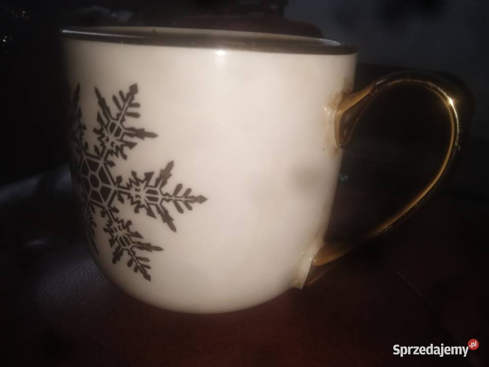 Piękny kubek z porcelany wielkopolskie