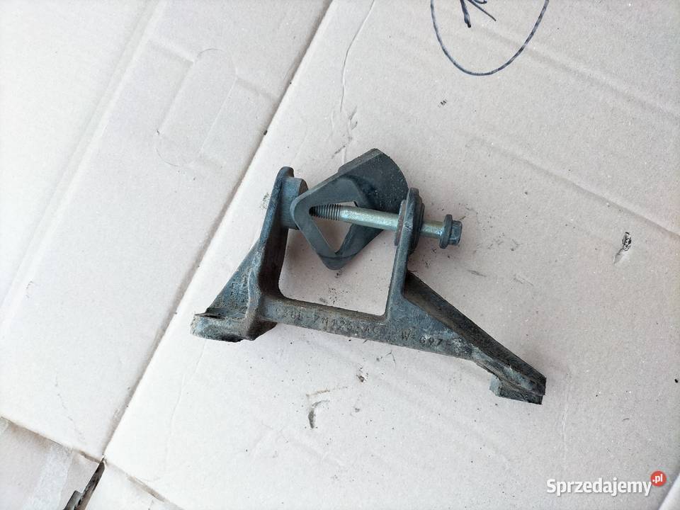 FORD MONDEO MK1 16 18 20 ŁAPA PODUSZKI SKRZYNI osobowe Pozostałe
