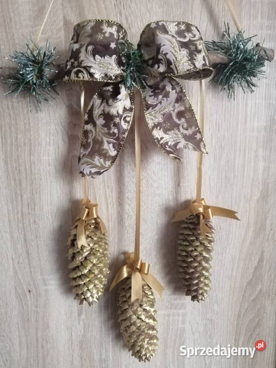 Zawieszki świąteczne z naturalnymi szyszkami śląskie
