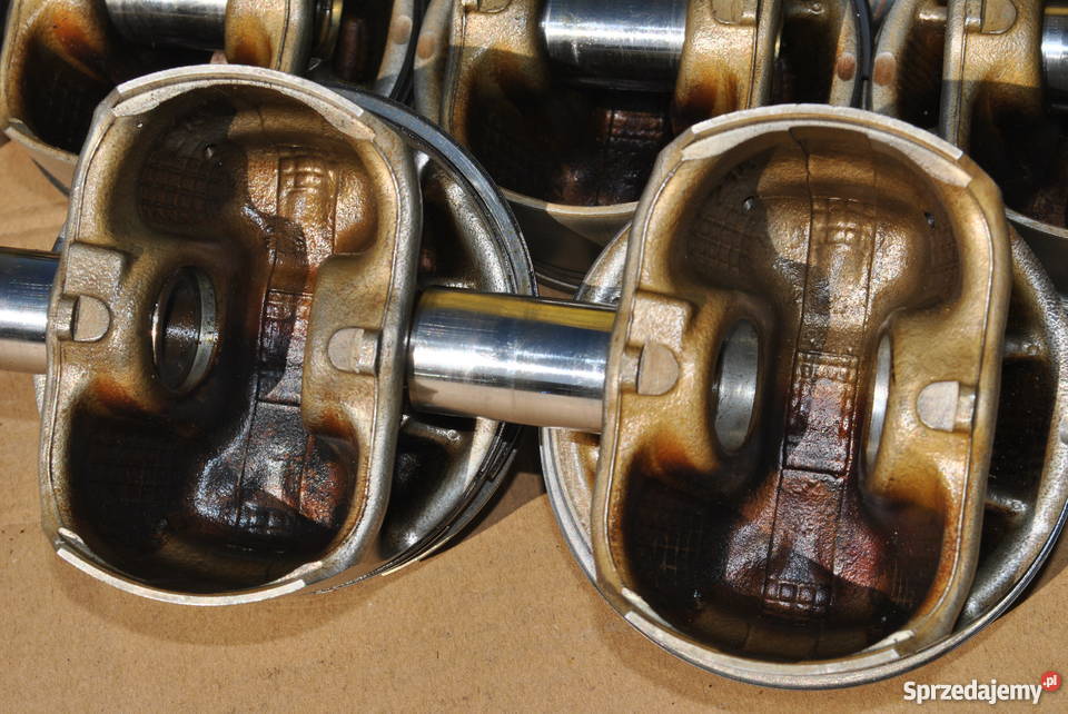 Tłoki tłok piston BMW E90 E91 E92 E93 E60 F10 śląskie Poręba