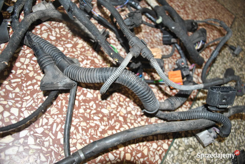 Kompletna wiązka silnika AKQ 14 16V Volkswagen Poręba