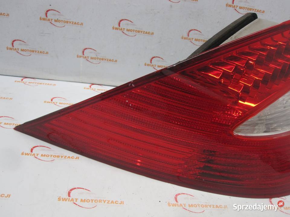 MERCEDES CLS C219 07r lampa lewa tył A2198200164