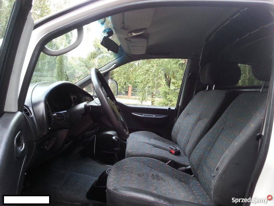 Hyundai H200 25 Turbo DIESEL mocny Transporter nieuszkodzony Leszno