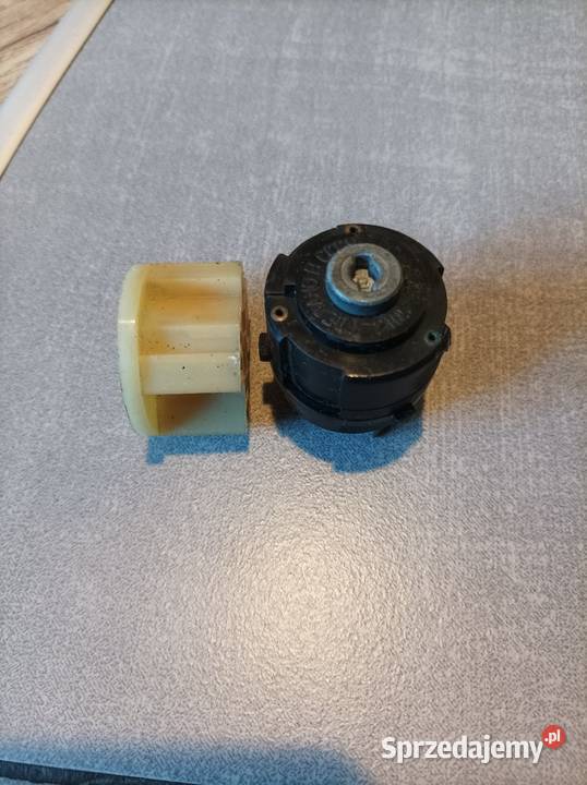 Stacyjka Lada 2107 Samara Niva osobowe Turek