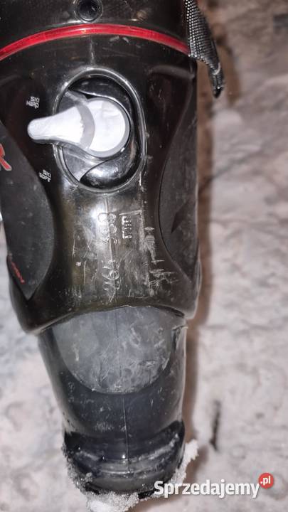 Narciarskie buty lubelskie