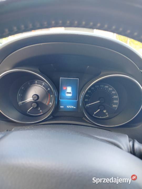 Toyota Auris 16 benzynagaz benzyna+LPG podkarpackie Dubiecko