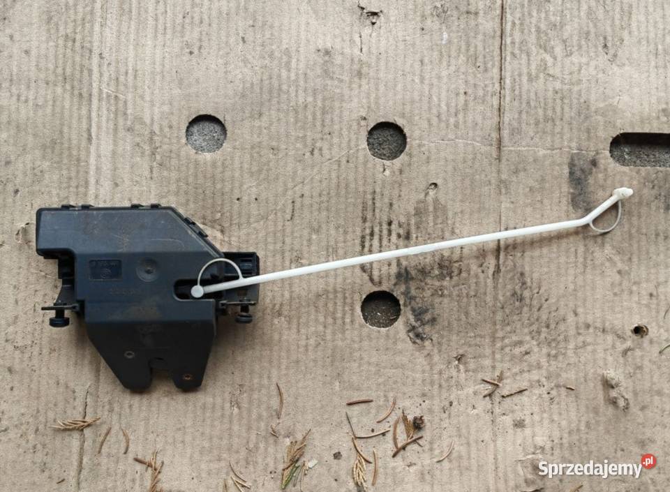 Zamek klapy bagażnika BMW E46 Coupe Żory sprzedam