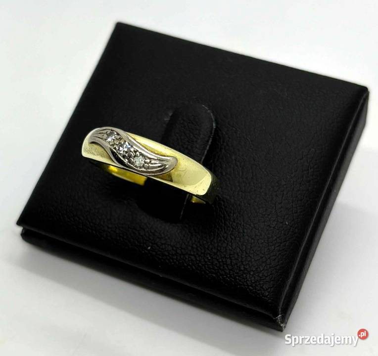 Złoty Pierścionek z diamentami pr 585 502g R17