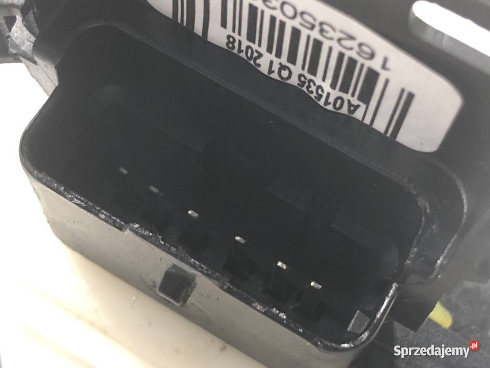 ZAMEK DRZWI PRAWY PRZÓD CITROEN BERLINGO II Zamki, wkładki i kluczyki