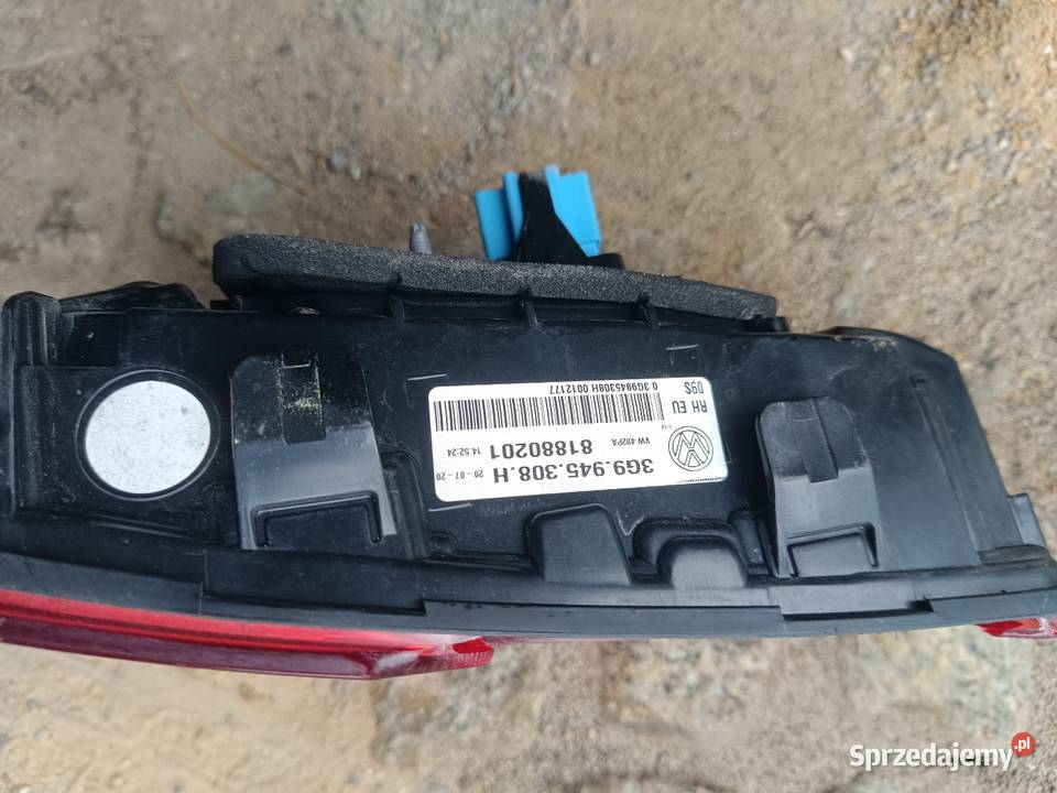 Kierunkowskaz dynamiczny passat b8 prawy kombi Lampy tylne Opole