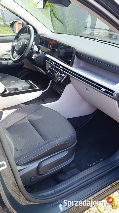 Nowy salonowy Hyundai Tucson Hybrydowy światła do jazdy dziennej Kowalewo