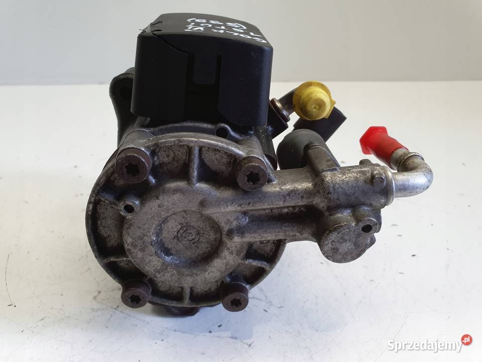 VW Golf VI 16 TDI POMPA WTRYSKOWA paliwa Chełm