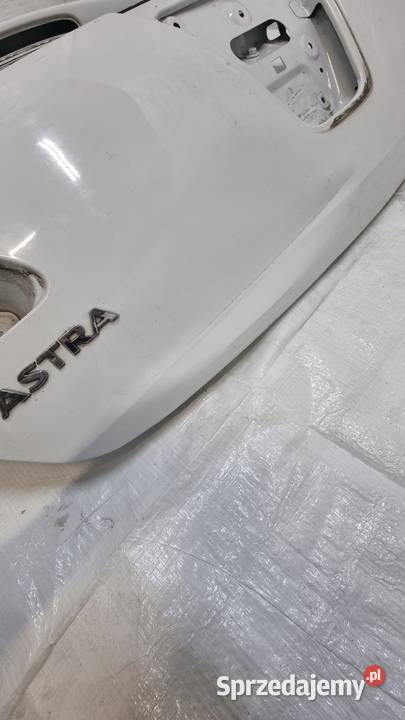 KLAPA BAGAŻNIKA TYŁ OPEL ASTRA J IV HB osobowe kujawsko-pomorskie