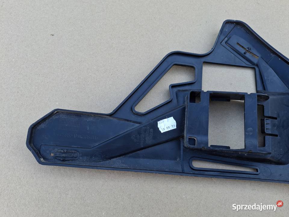 MERCEDES VKLASA W447 VITO ŚLIZG MOCOWANIE