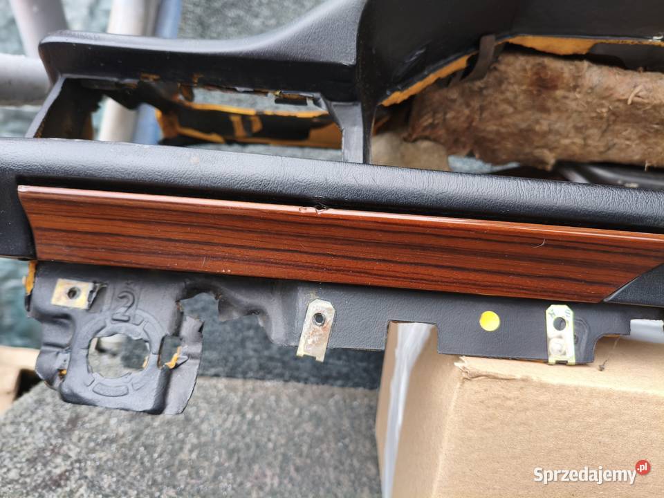 Mercedes W124 deska rozdzielcza czarna drewno Skarżysko-Kamienna