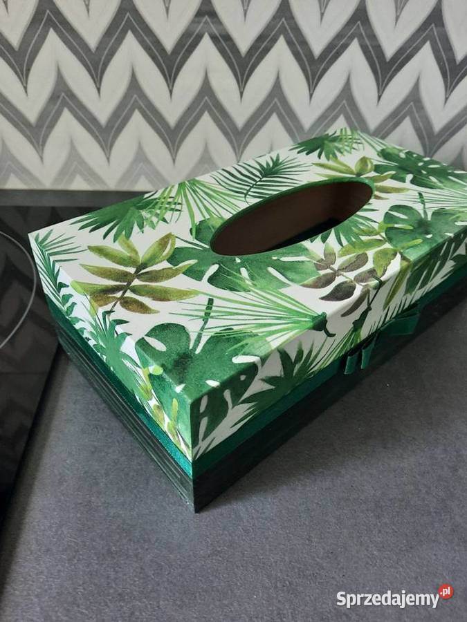 Chustecznik drewniany handmade