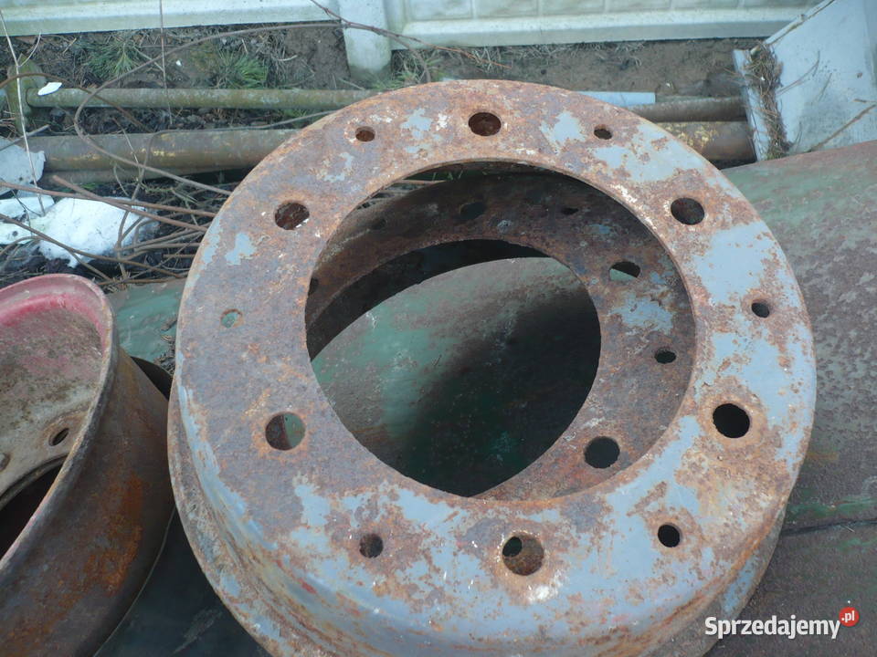 felgi do rozrzutnika przyczepy rcw rozsiewacz Ksawerówka