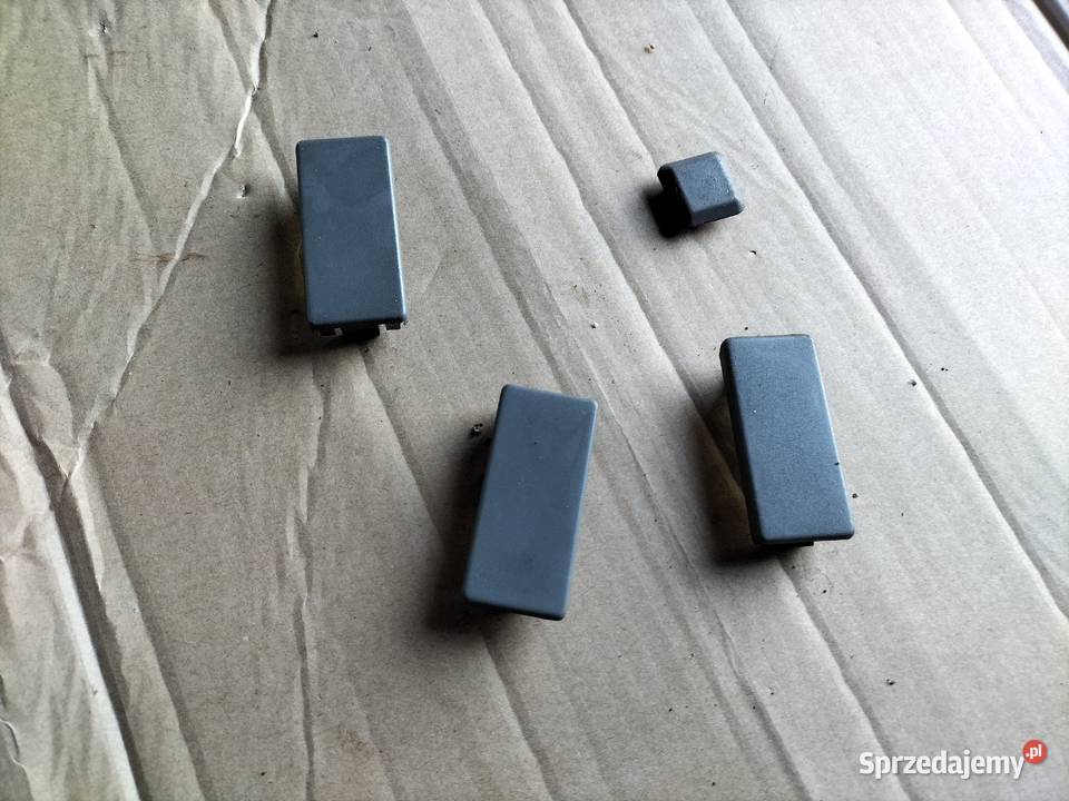 FIAT CC CINQUECENTO ZAŚLEPKA DSKI ROZDZIELCZEJ osobowe Kamień-Kolonia