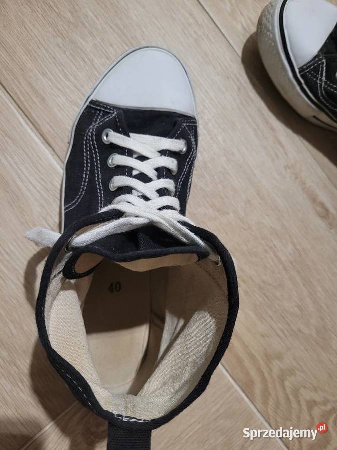 Sprzedam trampki marki Age dolnośląskie