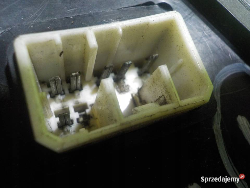 KIA SORENTO I 04r lusterko prawe Suków