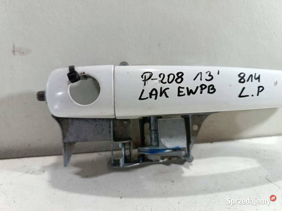 KLAMKA DRZWI LEWY PRZÓD EWPB PEUGEOT 208 Klamki sprzedam