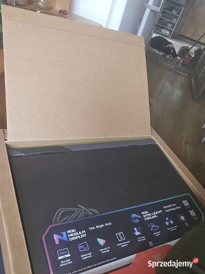 Asus Rog Strix G16 na zdjęciu dane zestaw Rudniki