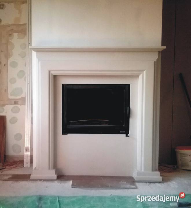 kominek portal kominkowy z kamienia Warszawa