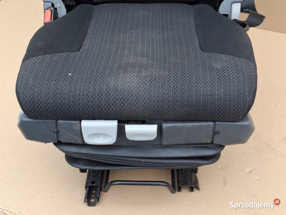 MAN AUTOBUS TGX TGA TGS TGL FOTEL KIEROWCY Bieleń sprzedam