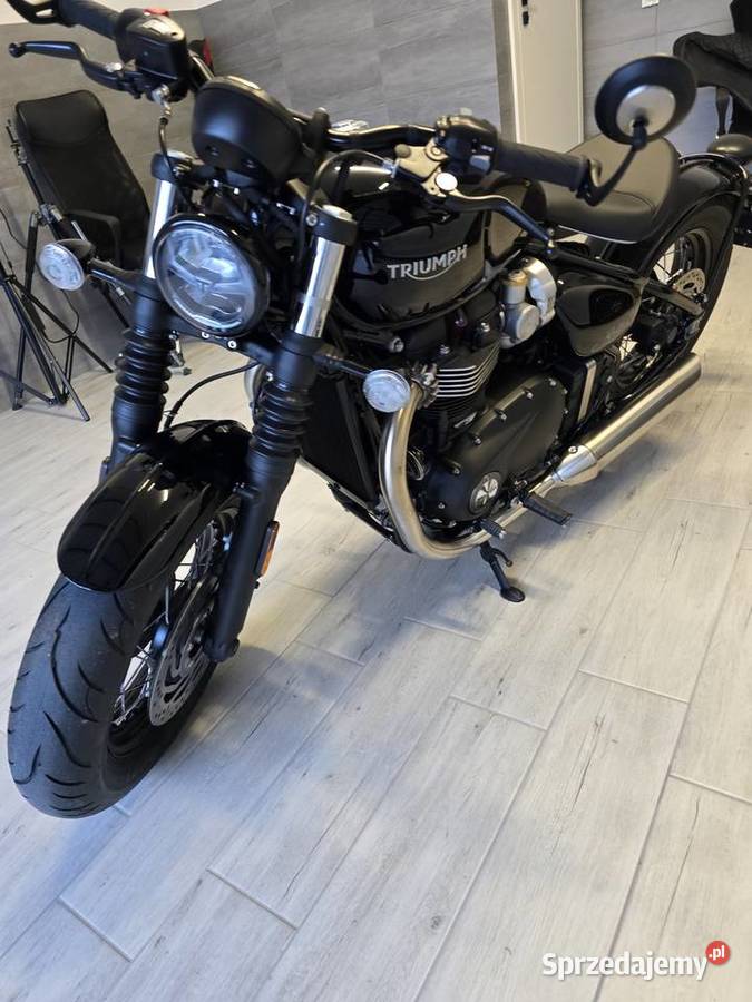 Triumph Bonneville Bobber nieuszkodzony Łódź