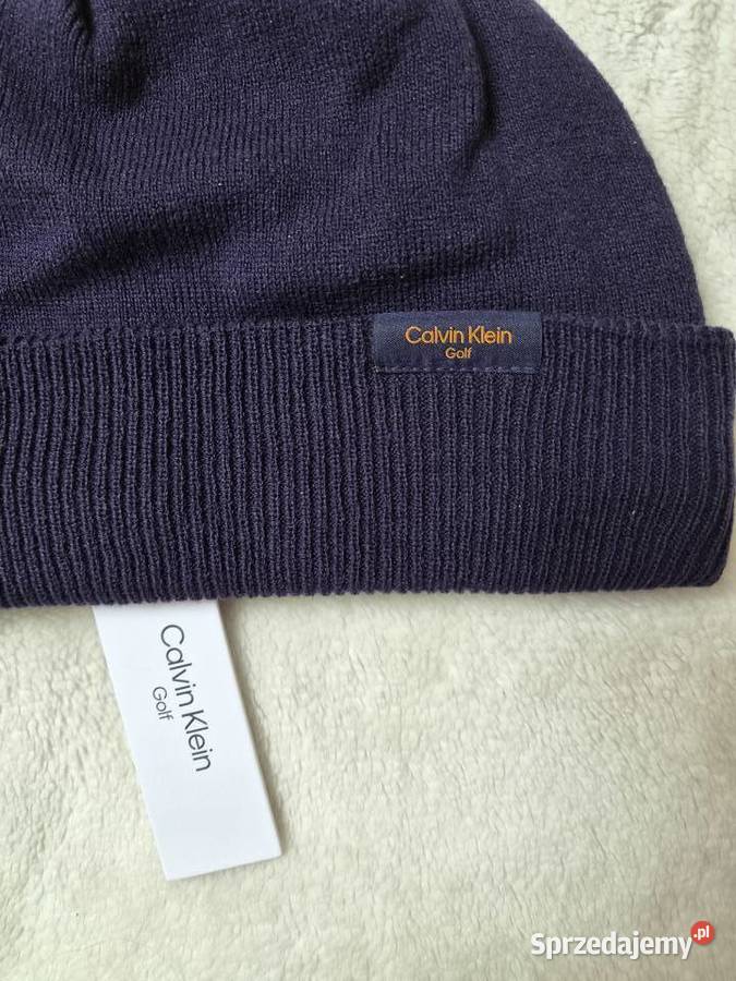 Nowa granatowa ciepła czapka Calvin Klein unisex Nakrycia głowy Bibice