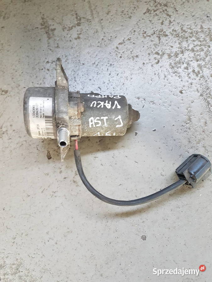 OPEL ASTRA J VAKU POMPA POMPA PODCISNIENIA UP28