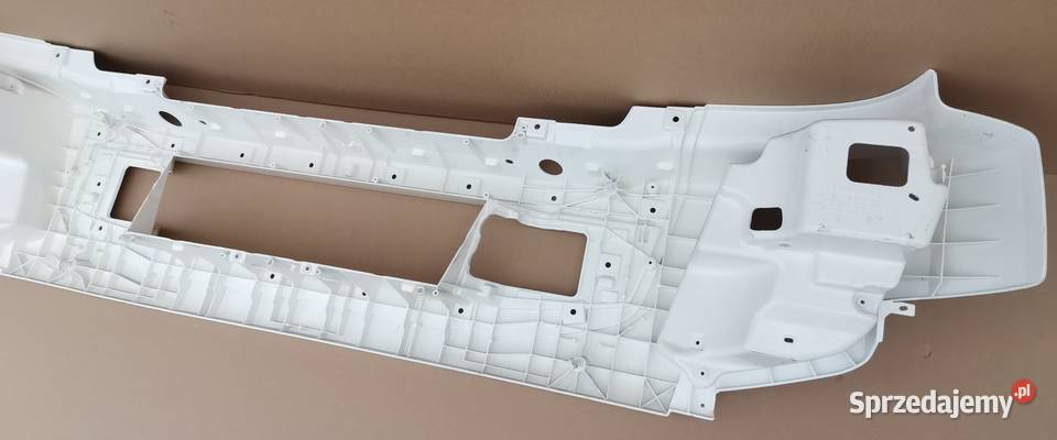 VOLVO FL EURO 6 E6 ZDERZAK PRZÓD PRZEDNI Bieleń