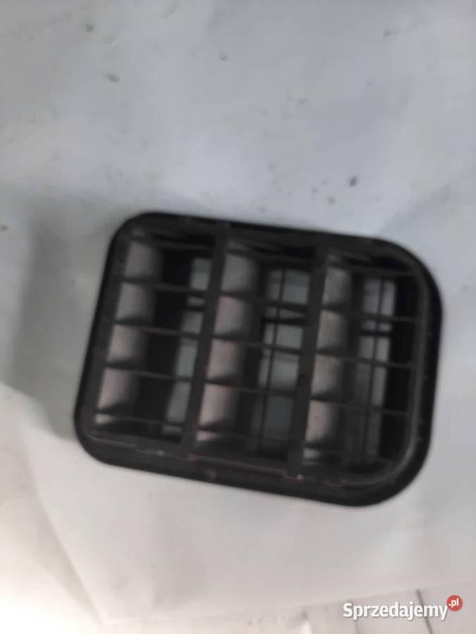 Seat Ibiza Cordoba 6L 0208 kratka wentylacyjna z Pasy przednie i tylne Ksawerów sprzedam