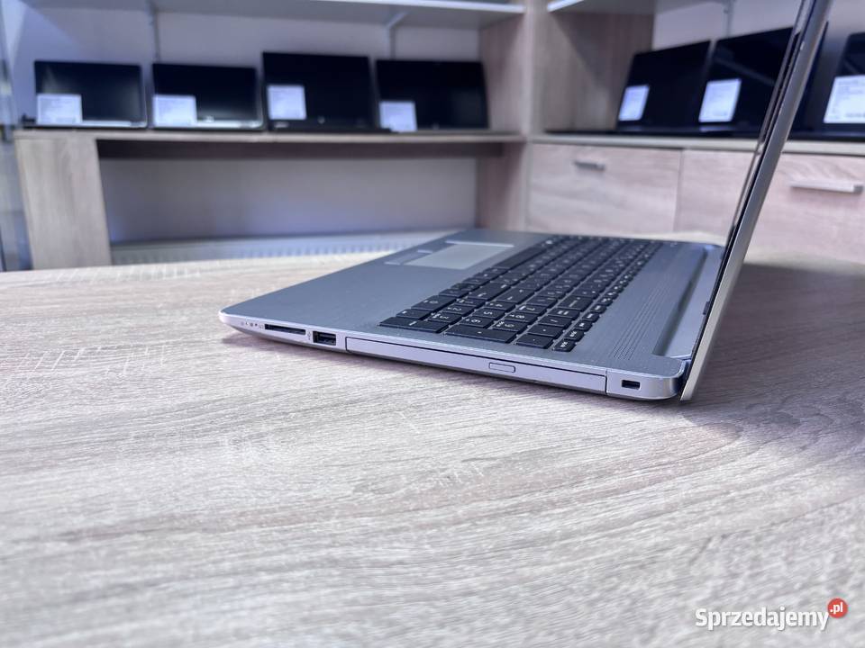 Laptop HP 250 G7 i38130U 8GB ram dysk SSD 100 HP/Compaq podkarpackie