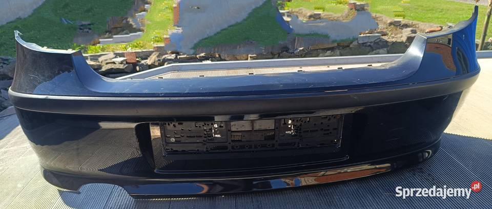 Zderzak tył BMW e81 e87 kolor schwarz 2 668 osobowe Jawor sprzedam