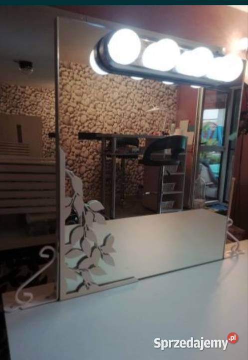 Stylowa toaletka biała lustrzana 3 szuflady Nowy Sącz sprzedam