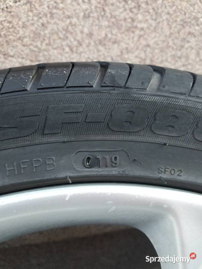 Felgi aluminiowe 17 z oponami Mazda 4 sztuki z