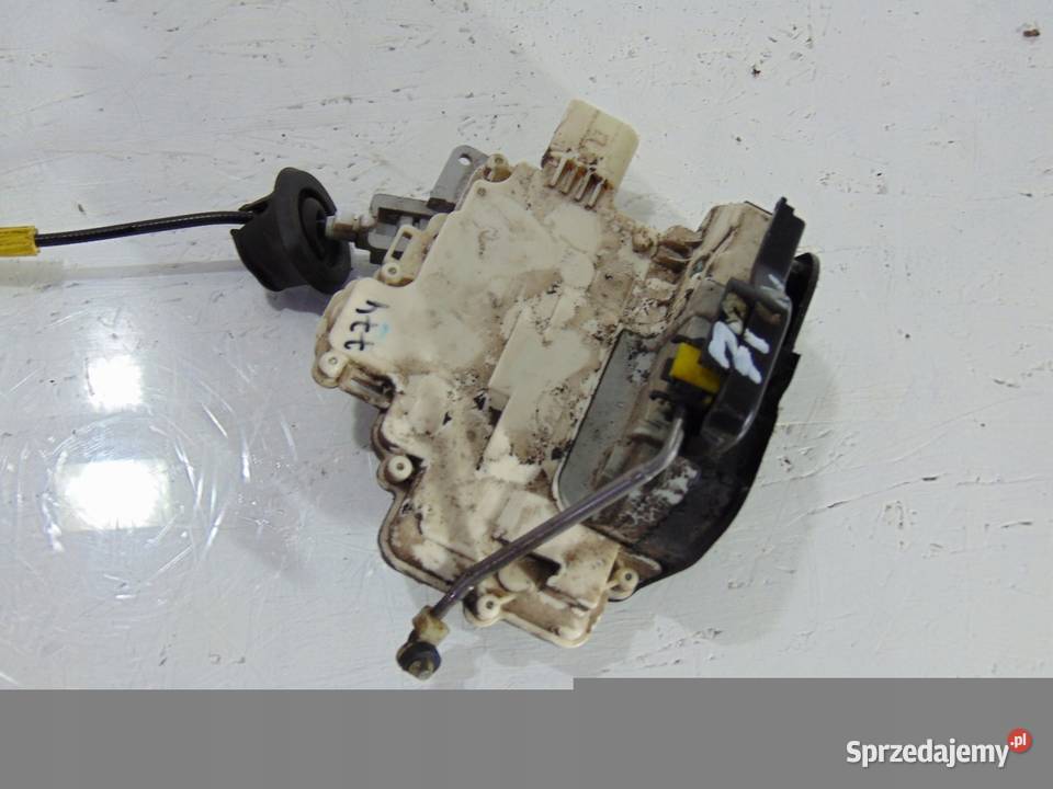 ZAMEK DRZWI PRAWY TYŁ AUDI A6 C6 AVANT 7 PIN