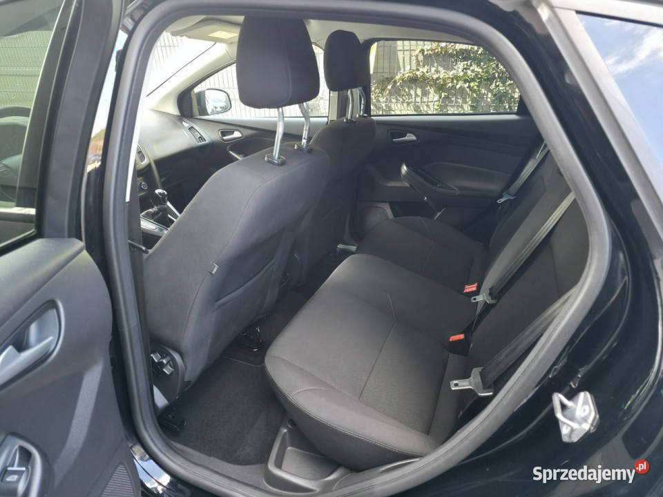 Ford Focus 10 Benzyna Serwisowany Gwarancja 4/5 Piekoszów