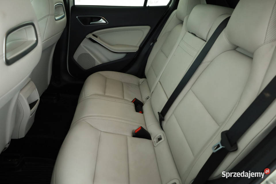 Mercedes GLA GLA 200 nieuszkodzony Piaseczno