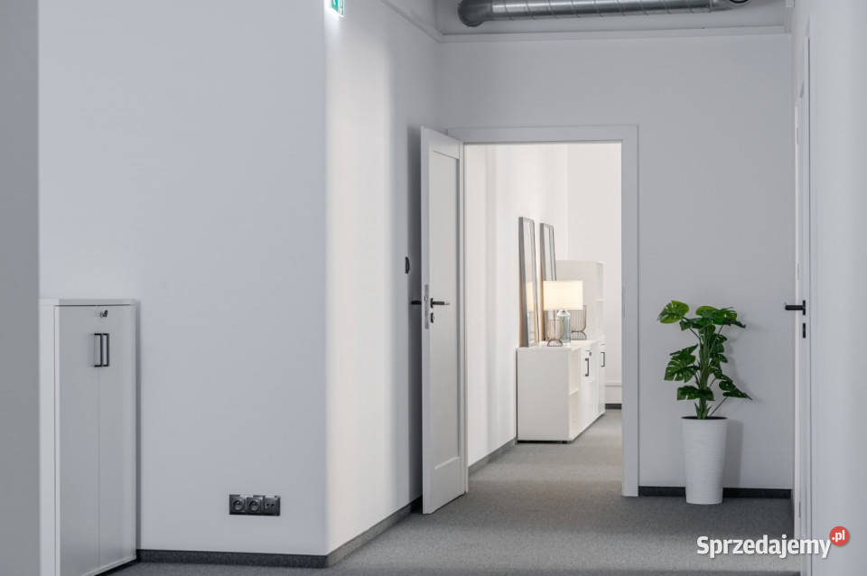 przestronne biuro 142m2 pokoje umeblowane mazowieckie Warszawa