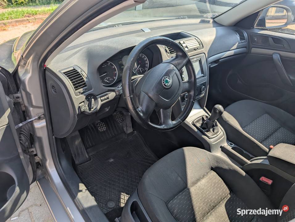 Skoda Octavia II 2012 16 lpg 4/5 Octavia Warszawa sprzedam