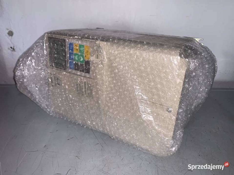 Omron Varispeed F7 CIMRF7Z4011 24A 18kVA Warszawa