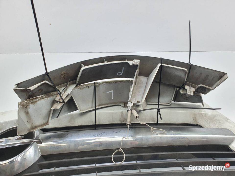 GRILL ATRAPA OPEL MOVANO II Z11U