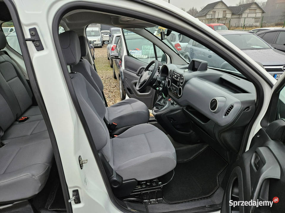 Peugeot Partner Brygadówka Opłacona Zadbana Rok produkcji 2015 Peugeot Kisielice