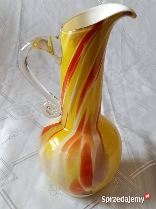 Piękny ząbkowicki dzwonek Porcelana i szkło