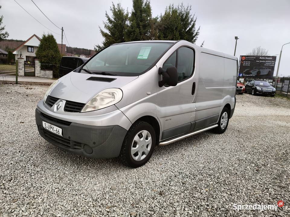 Renault Trafic 2010 r nieuszkodzony