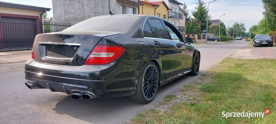 MercedesBenz C klasa AMG c63 wielofunkcyjna kierownica Radom